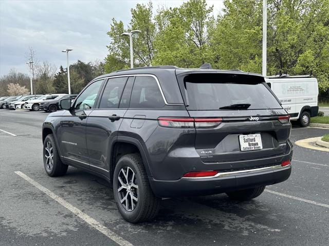 new 2024 Jeep Grand Cherokee car, priced at $49,041