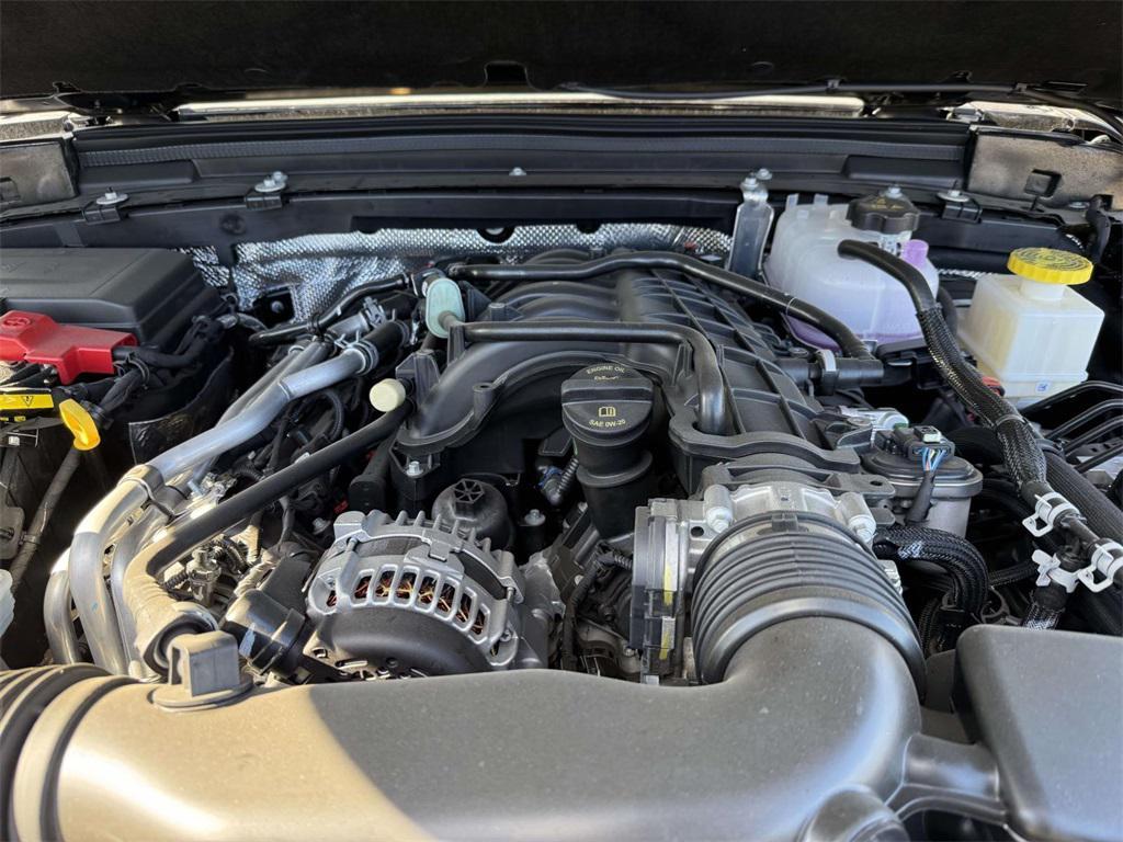 new 2025 Jeep Gladiator car, priced at $42,904