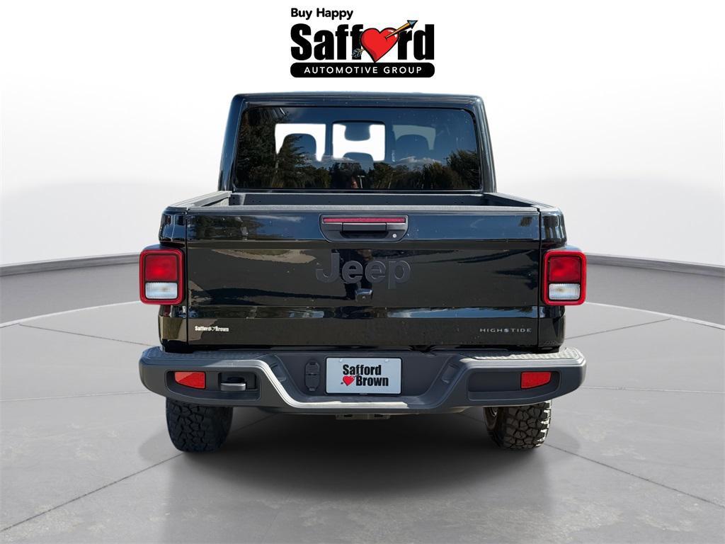 new 2025 Jeep Gladiator car, priced at $42,904