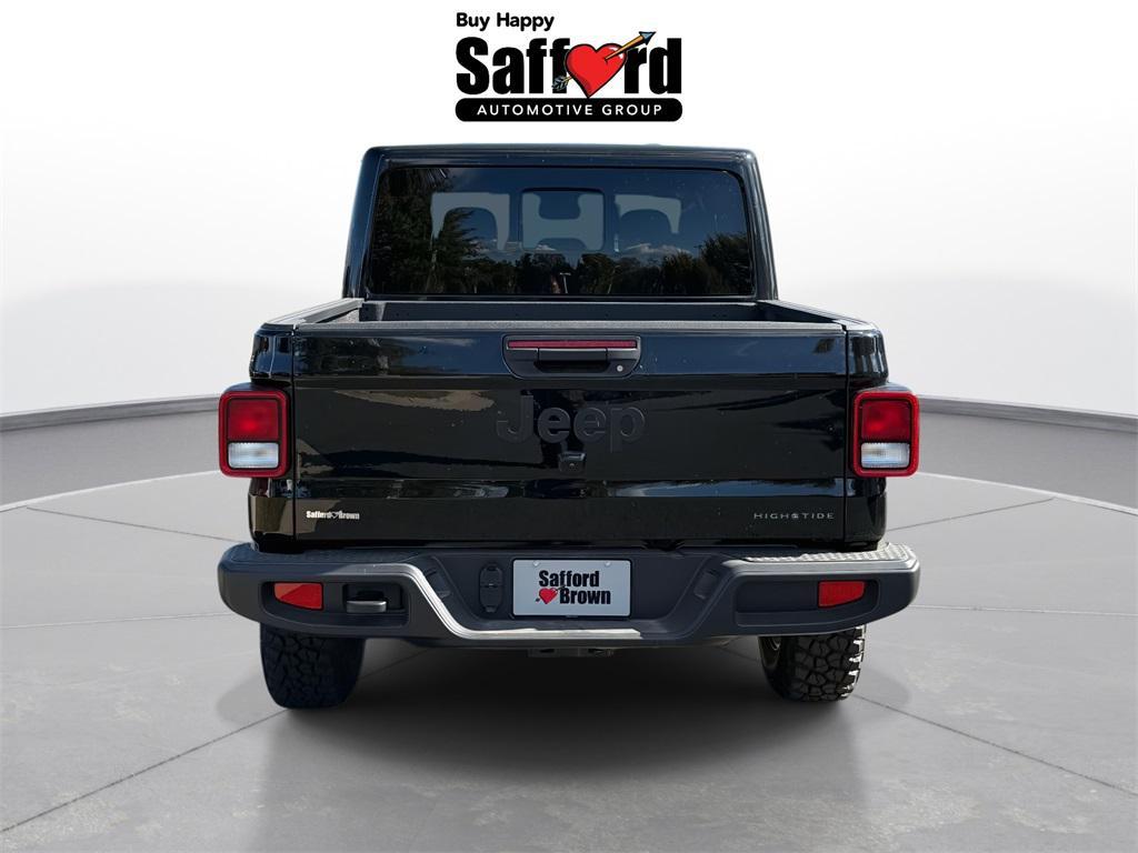 new 2025 Jeep Gladiator car, priced at $42,904