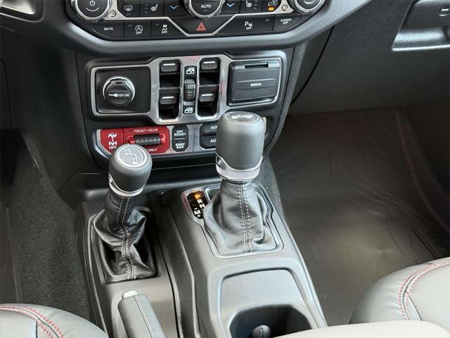 new 2025 Jeep Wrangler car, priced at $54,353