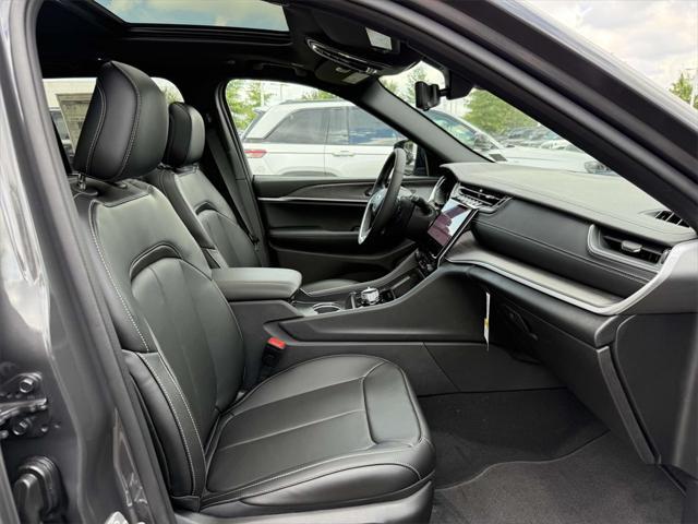 new 2025 Jeep Grand Cherokee car, priced at $46,891