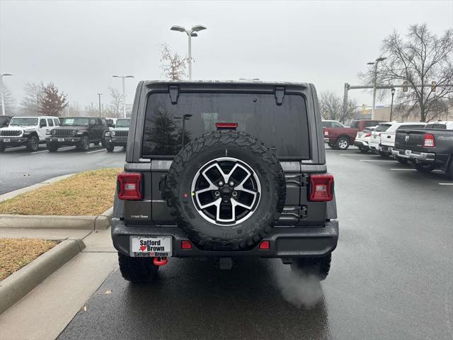 new 2025 Jeep Wrangler car, priced at $55,605