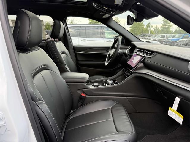 new 2025 Jeep Grand Cherokee L car, priced at $47,427