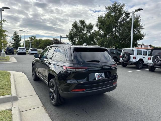 new 2024 Jeep Grand Cherokee car, priced at $42,442