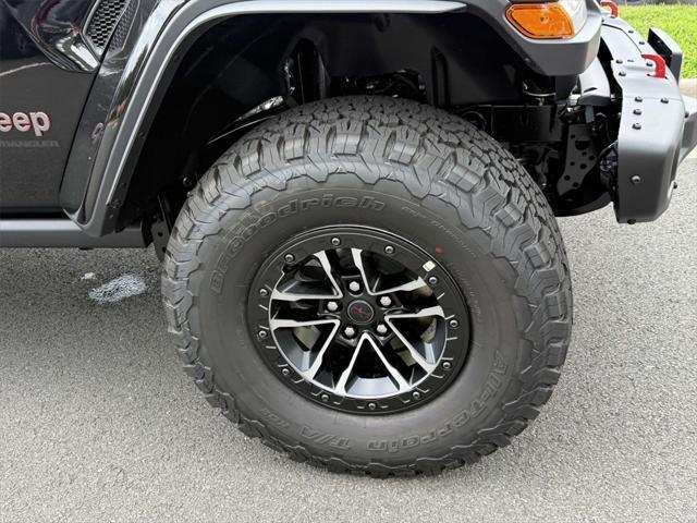 new 2025 Jeep Wrangler car, priced at $58,385