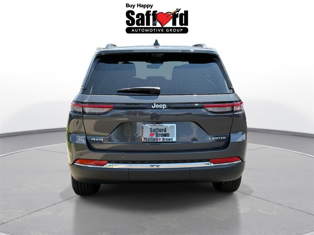 new 2025 Jeep Grand Cherokee car, priced at $46,486
