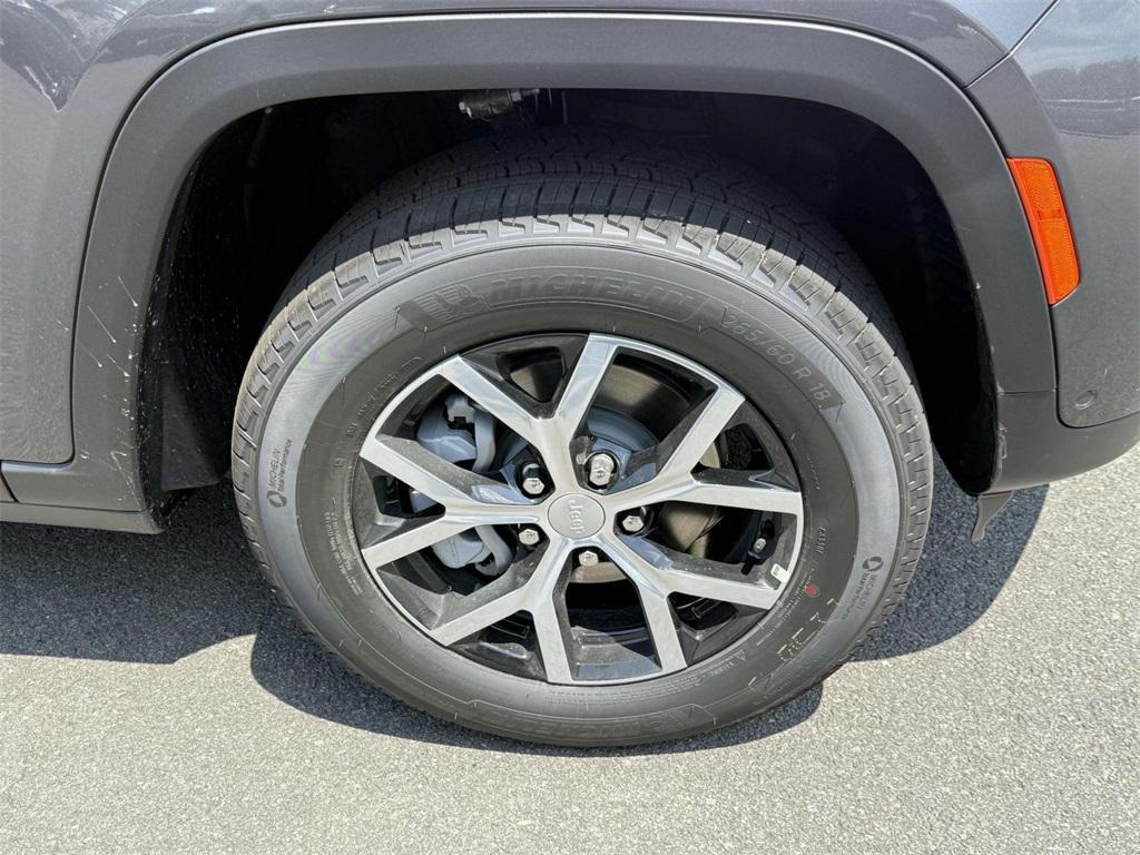 new 2025 Jeep Grand Cherokee car, priced at $46,486