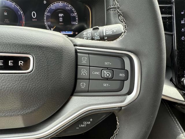 new 2025 Jeep Wagoneer L car, priced at $71,500