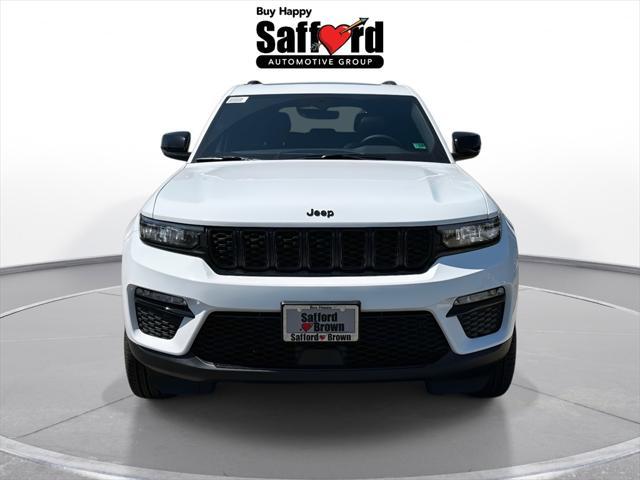 new 2025 Jeep Grand Cherokee car, priced at $43,991