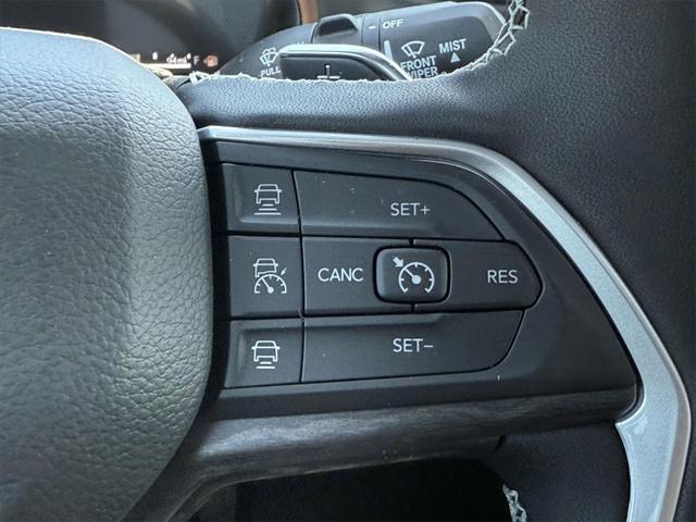 new 2025 Jeep Grand Cherokee car, priced at $44,905