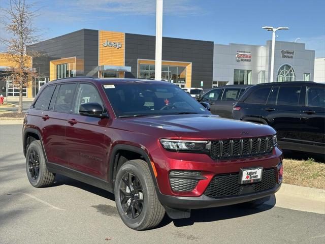 new 2025 Jeep Grand Cherokee car, priced at $40,605