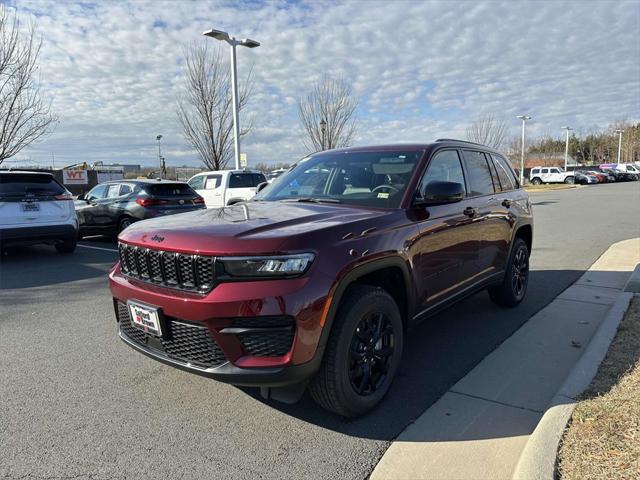 new 2025 Jeep Grand Cherokee car, priced at $40,605