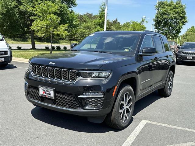 new 2024 Jeep Grand Cherokee car, priced at $48,941