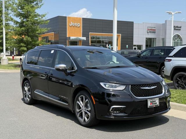 new 2025 Chrysler Pacifica car, priced at $51,245