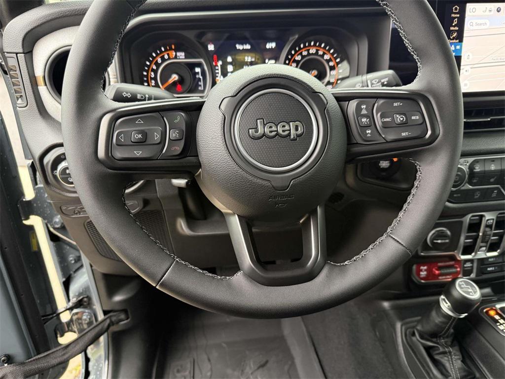 new 2025 Jeep Gladiator car, priced at $44,752