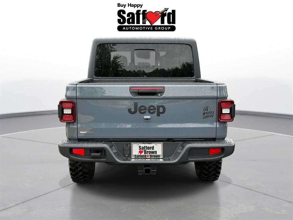 new 2025 Jeep Gladiator car, priced at $44,752