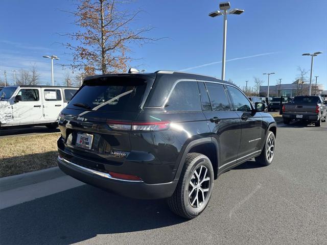 new 2025 Jeep Grand Cherokee car, priced at $48,000