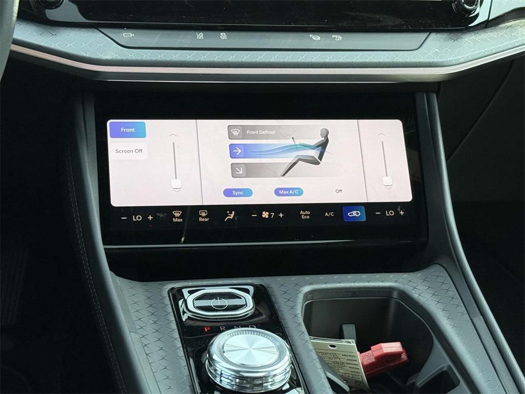 new 2025 Jeep Wagoneer S car, priced at $45,602