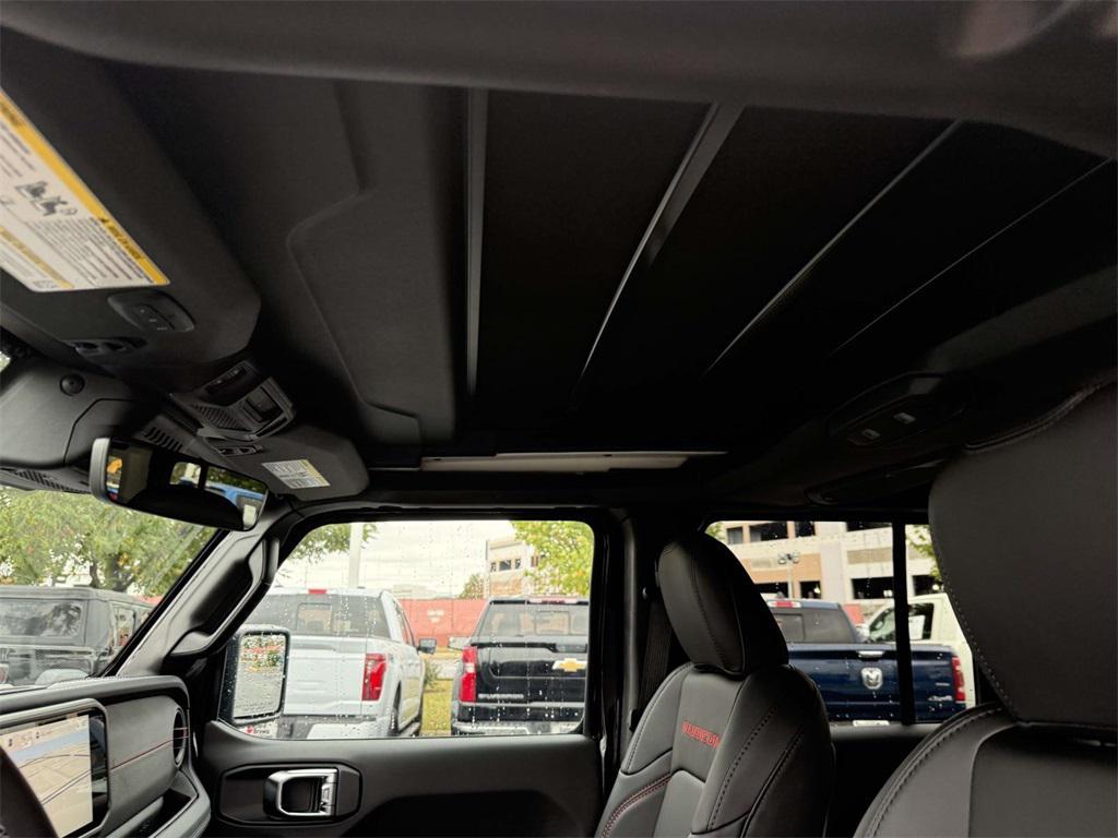 new 2025 Jeep Wrangler car, priced at $66,437