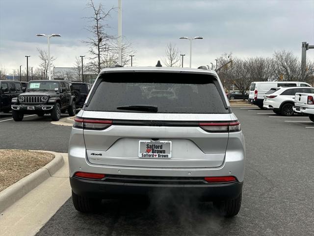 new 2025 Jeep Grand Cherokee car, priced at $39,885