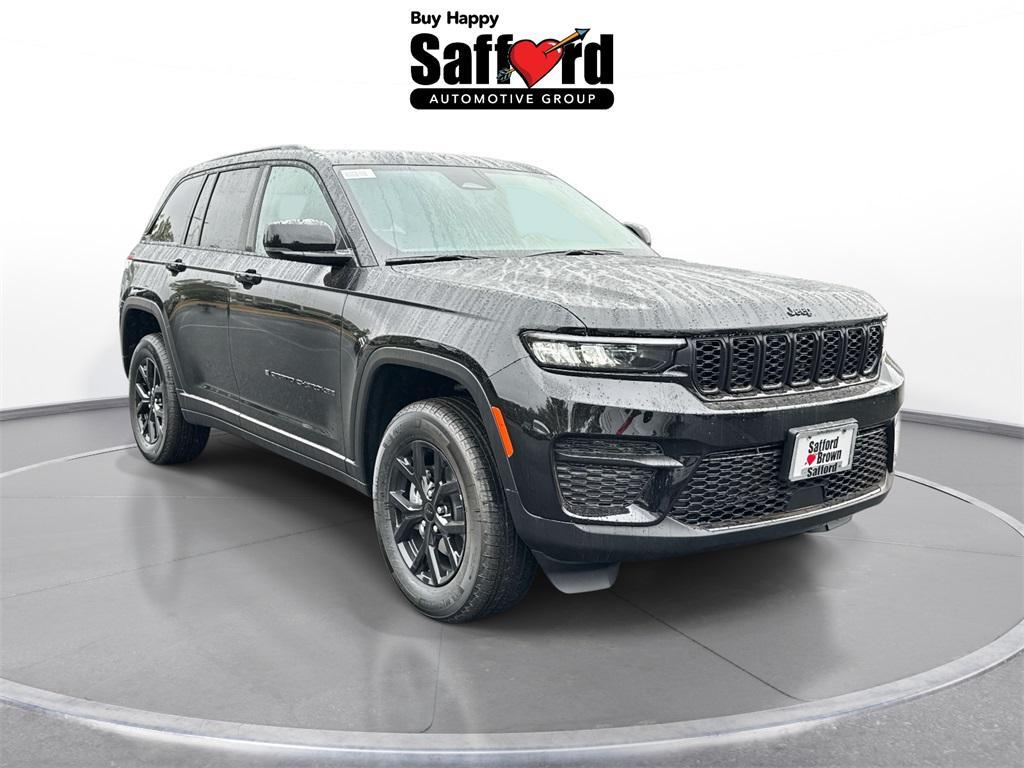 new 2025 Jeep Grand Cherokee car, priced at $38,807