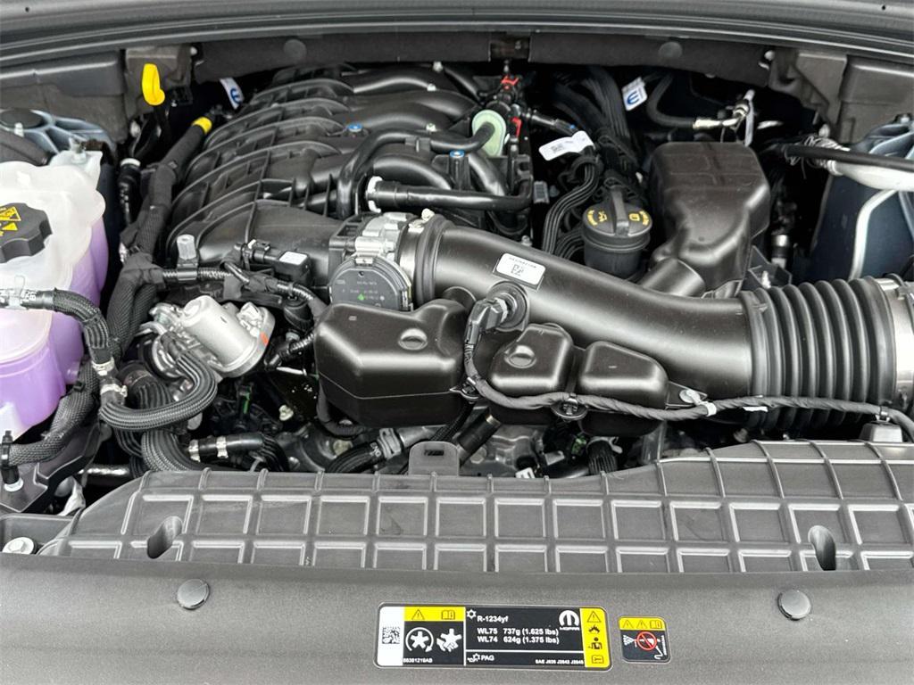new 2025 Jeep Grand Cherokee car, priced at $38,807