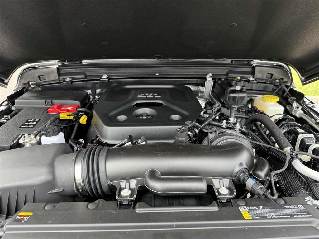 new 2025 Jeep Wrangler car, priced at $48,557