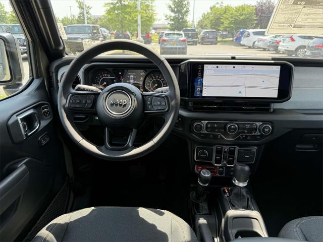 new 2025 Jeep Gladiator car, priced at $46,000