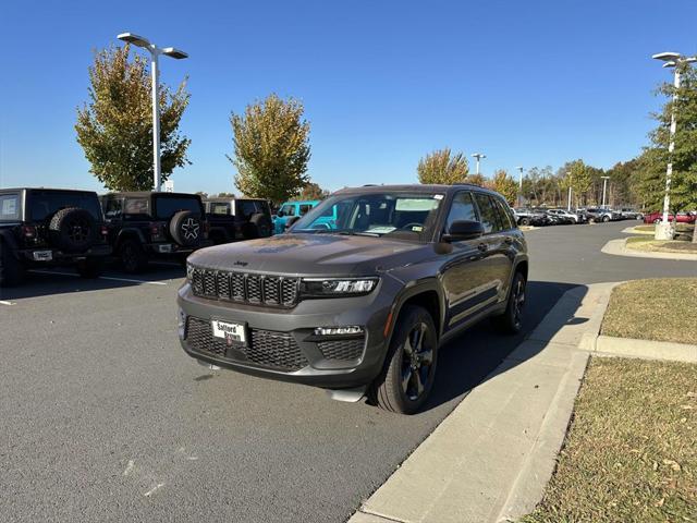 new 2024 Jeep Grand Cherokee car, priced at $42,339