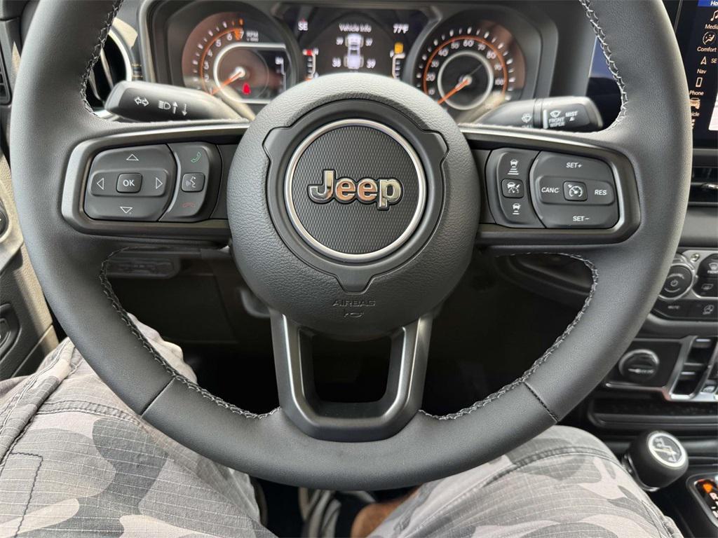 new 2025 Jeep Gladiator car, priced at $42,926