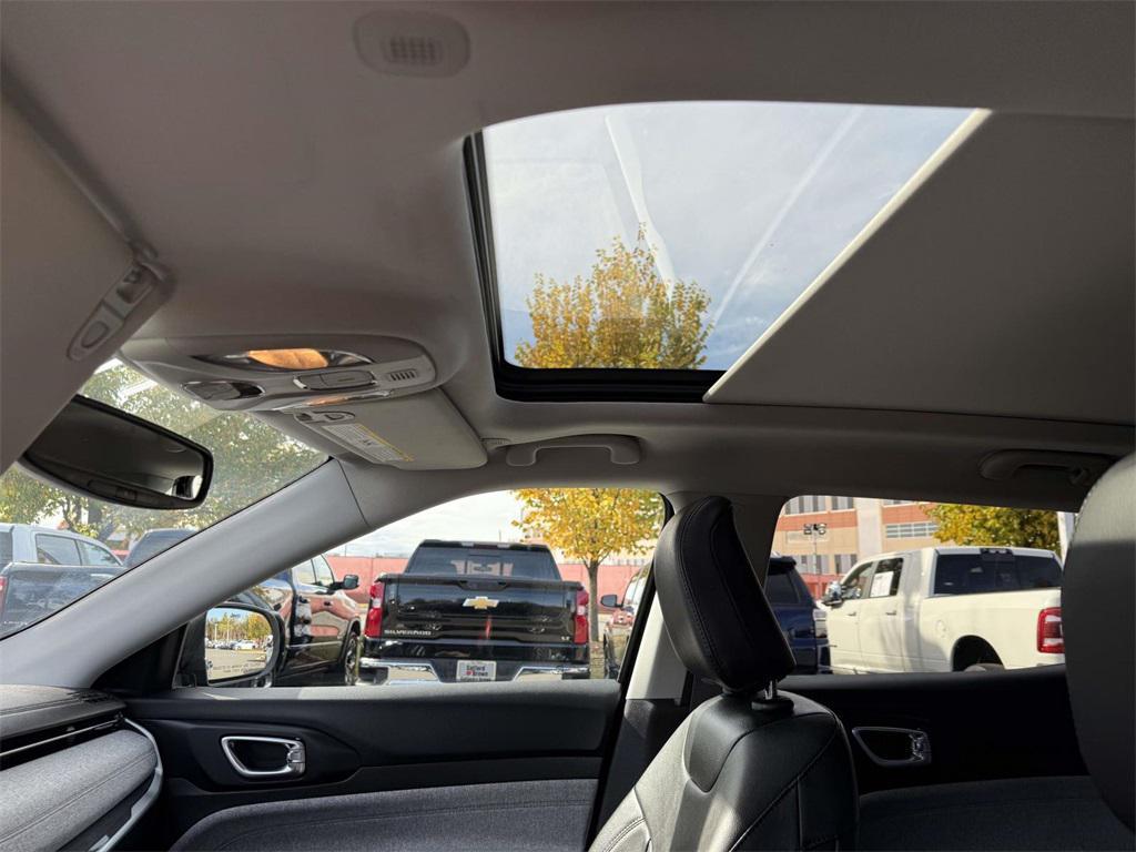 used 2022 Jeep Compass car, priced at $21,995