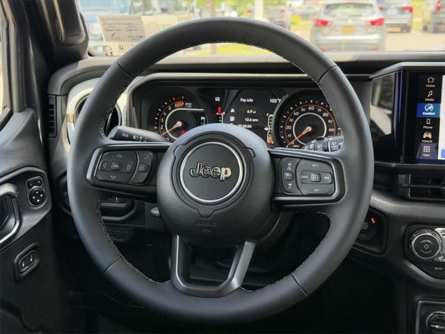 new 2025 Jeep Wrangler car, priced at $40,064