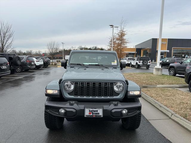 new 2025 Jeep Gladiator car, priced at $47,605