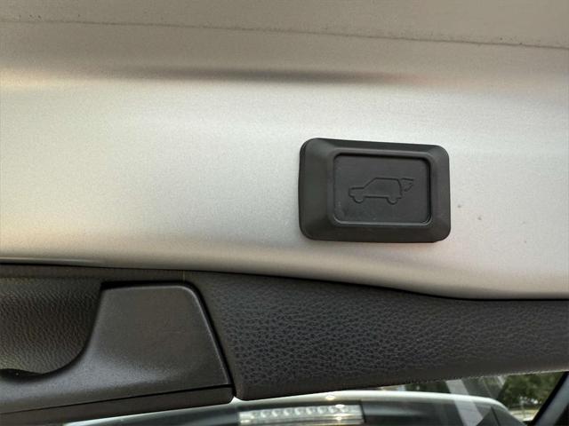 used 2020 Toyota RAV4 car, priced at $27,253