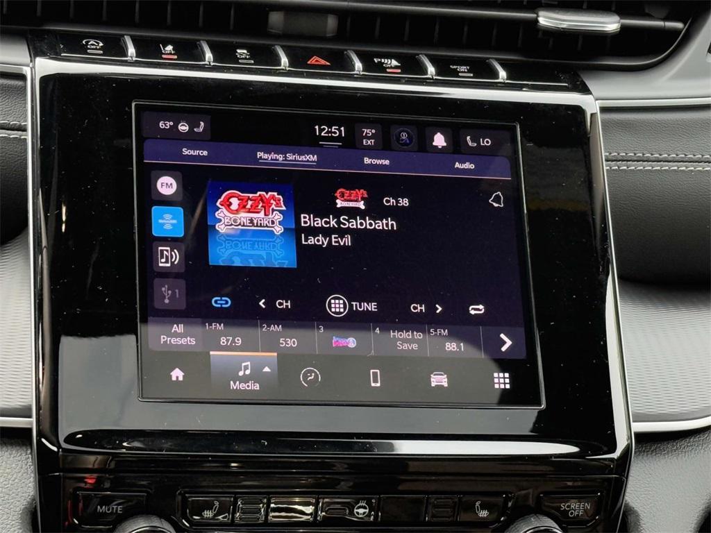 new 2025 Jeep Grand Cherokee L car, priced at $42,380