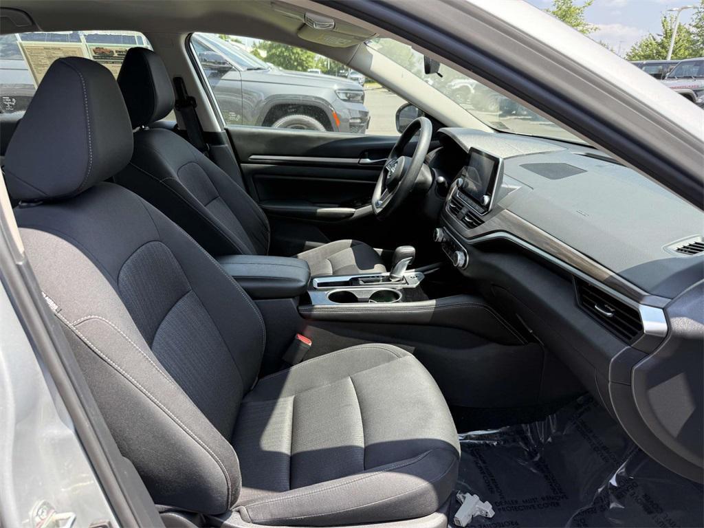 used 2023 Nissan Altima car, priced at $18,500