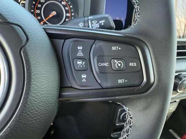new 2025 Jeep Gladiator car, priced at $50,355