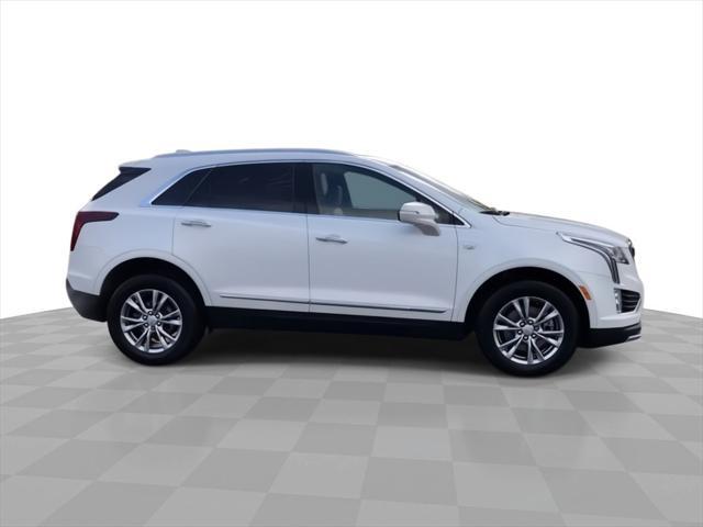 used 2022 Cadillac XT5 car, priced at $29,520