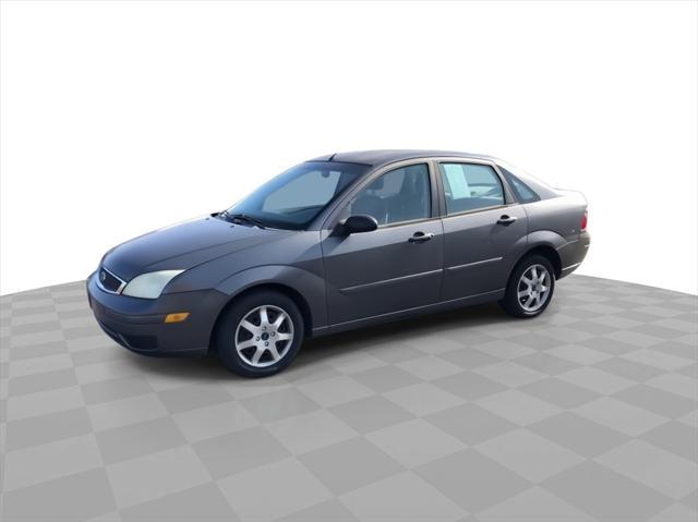 used 2005 Ford Focus car, priced at $3,900