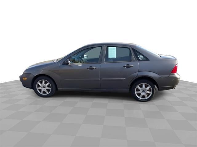 used 2005 Ford Focus car, priced at $3,900