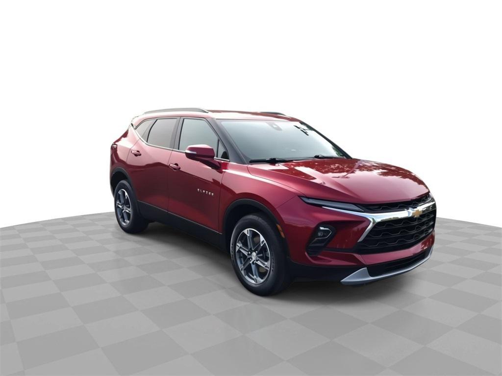 used 2024 Chevrolet Blazer car, priced at $32,999