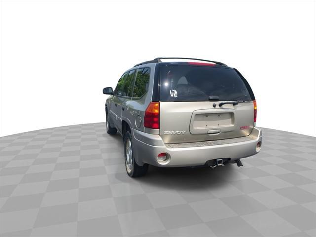 used 2002 GMC Envoy car, priced at $3,999