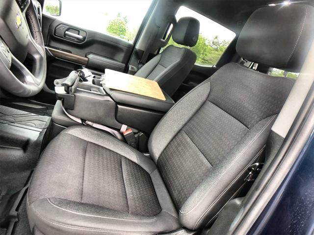 used 2022 Chevrolet Silverado 1500 car, priced at $31,999