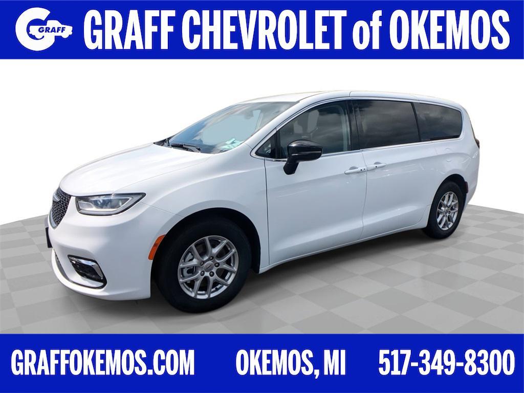 used 2024 Chrysler Pacifica car, priced at $28,499