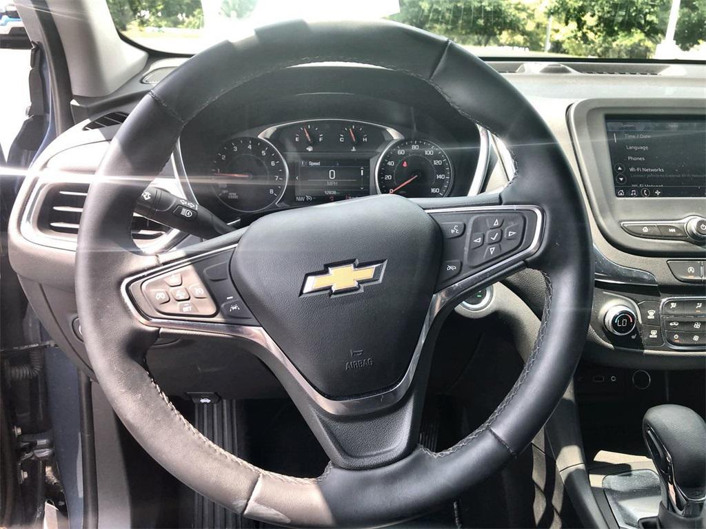 used 2024 Chevrolet Equinox car, priced at $22,999