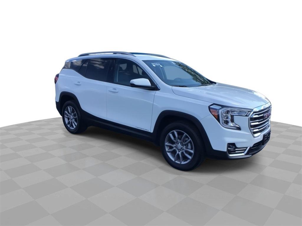used 2024 GMC Terrain car, priced at $25,999