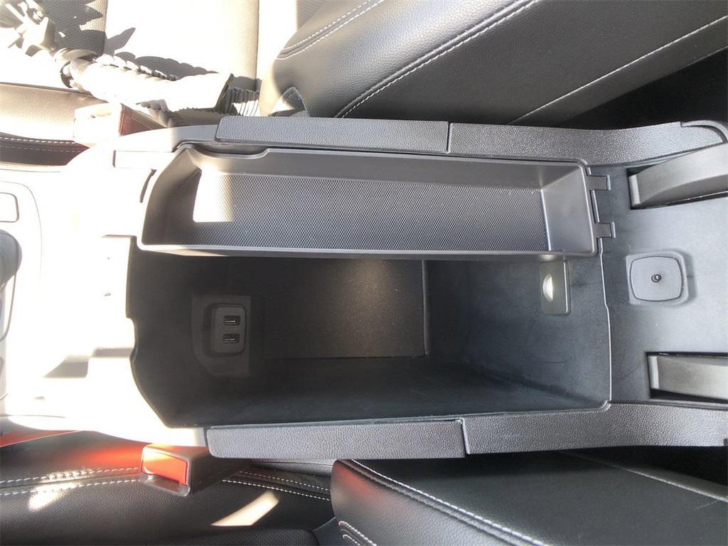 used 2024 GMC Terrain car, priced at $25,999