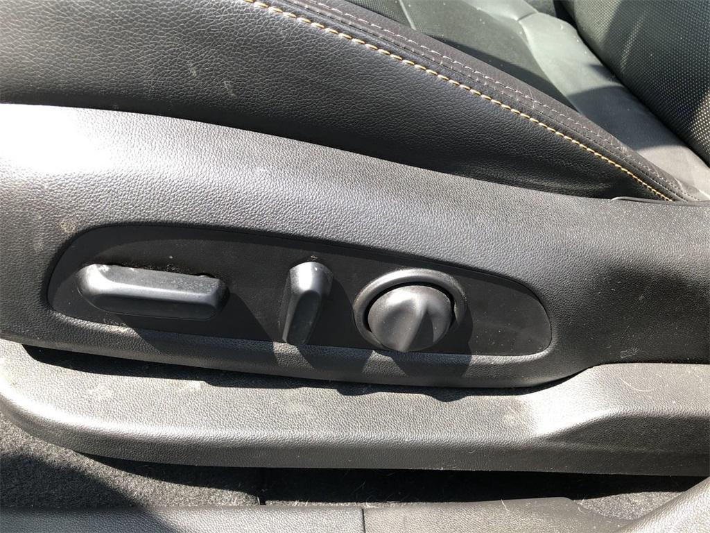 used 2020 Chevrolet Equinox car