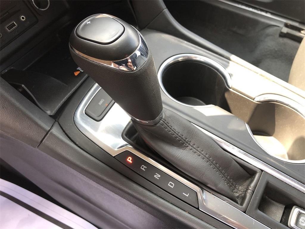 used 2020 Chevrolet Equinox car
